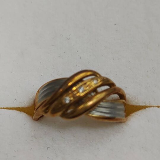 リングプラチナゴールド